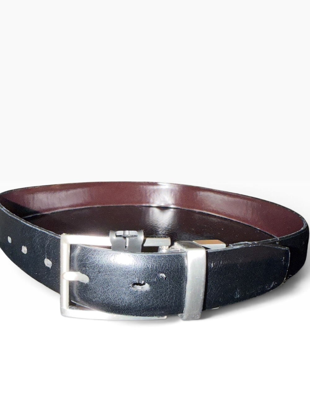 Men's Black Genuine Leather Reversible Belt size 28 AS IS/FLAWED